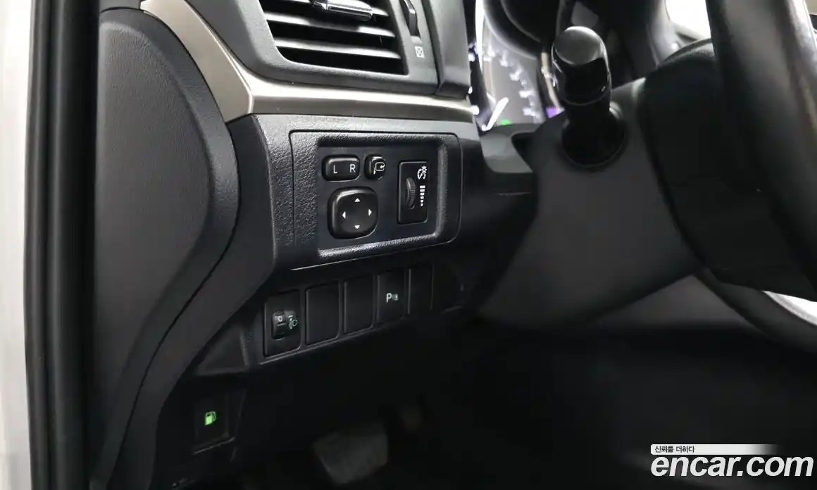 Lexus CT200h 2018 1.8 гидро, фото 24