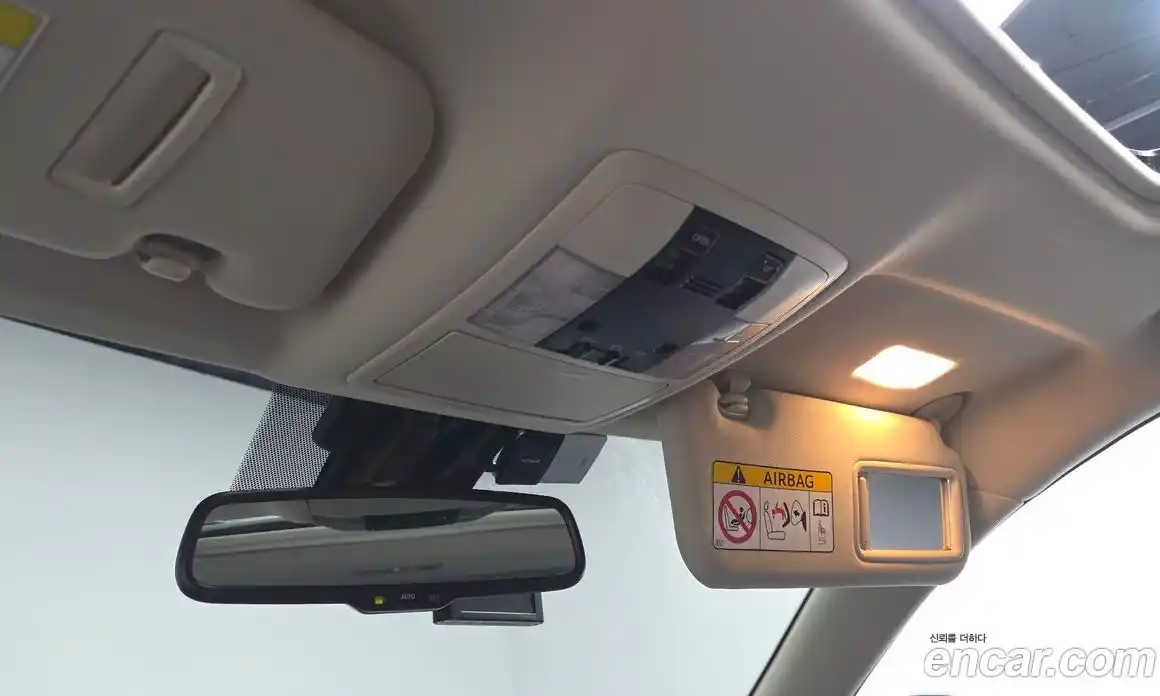 Lexus CT200h 2018 1.8 гидро, фото 25