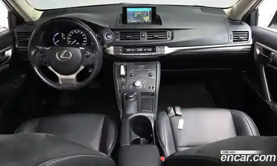 Lexus CT200h 2018 1.8 гидро, миниатюра 10