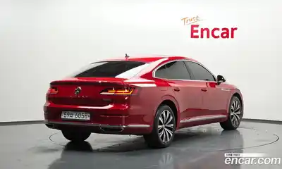 Volkswagen Arteon 2018 2.0 автомат (гидро), миниатюра 2