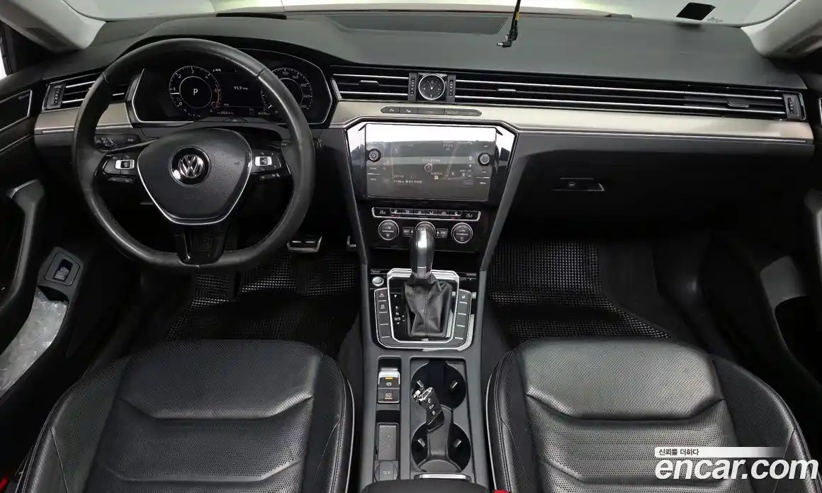 Volkswagen Arteon 2018 2.0 автомат (гидро), фото 10
