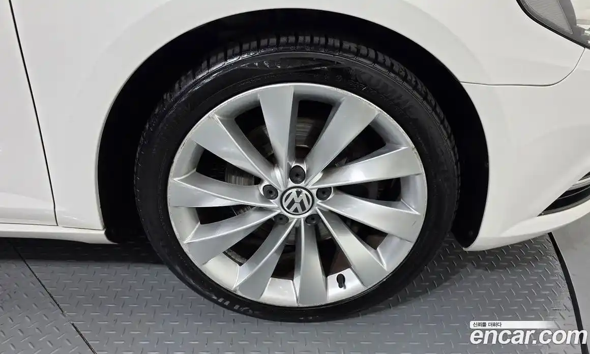 Volkswagen CC 2014 2.0 автомат (гидро), фото 5