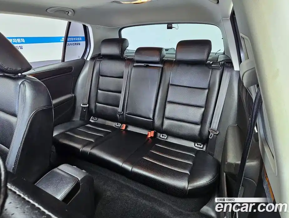 Volkswagen Golf 2011 1.4 автомат (гидро), фото 11