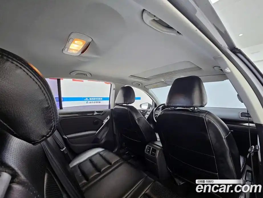 Volkswagen Golf 2011 1.4 автомат (гидро), фото 19