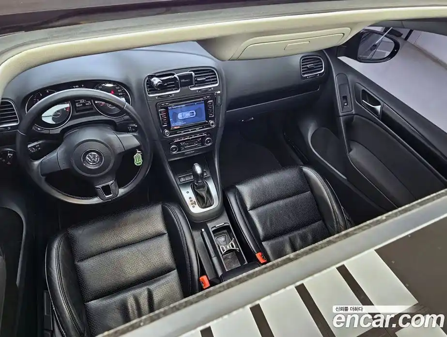 Volkswagen Golf 2011 1.4 автомат (гидро), фото 7