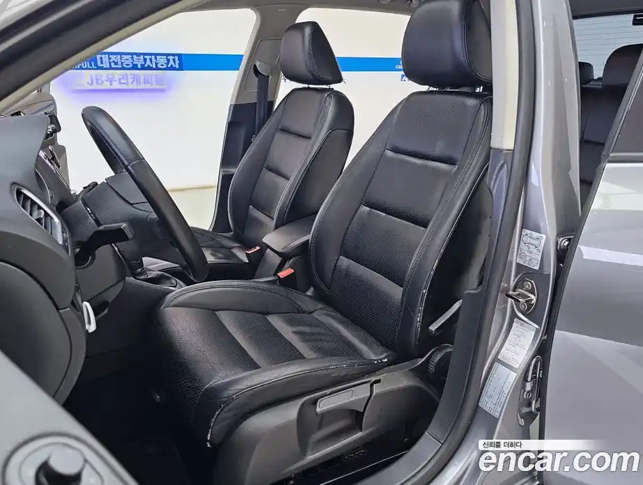 Volkswagen Golf 2011 1.4 автомат (гидро), фото 10