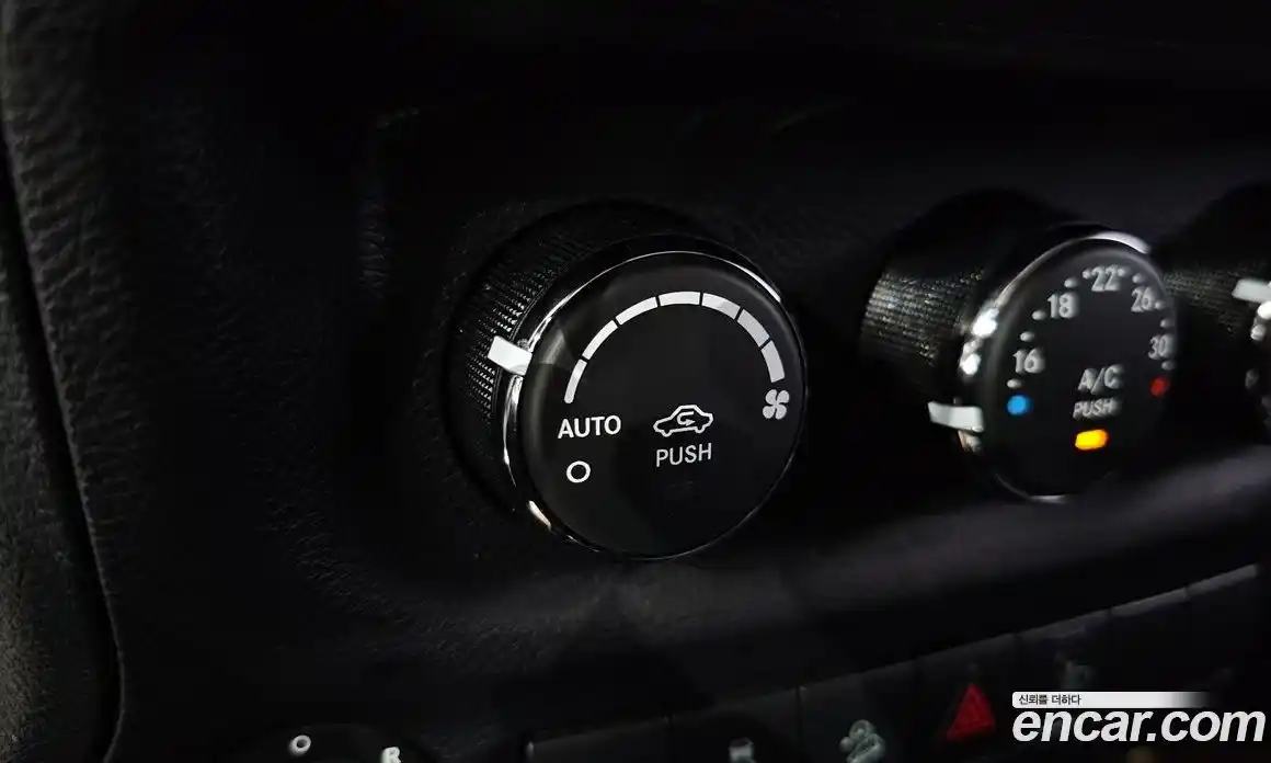Jeep Wrangler 2016 3.6 автомат (гидро), фото 23