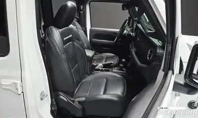 Jeep Wrangler 2023 2.0 автомат (гидро), миниатюра 12