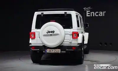 Jeep Wrangler 2023 2.0 автомат (гидро), миниатюра 4