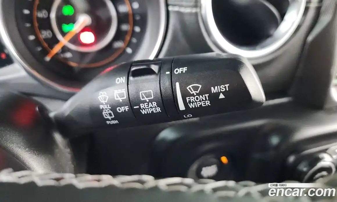 Jeep Wrangler 2021 2.0 автомат (гидро), фото 28
