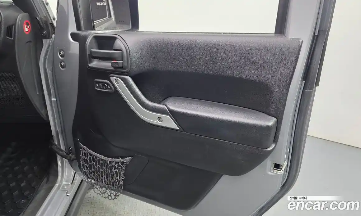 Jeep Wrangler 2017 3.6 автомат (гидро), фото 14