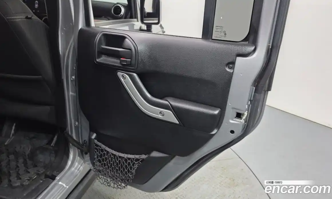 Jeep Wrangler 2017 3.6 автомат (гидро), фото 15