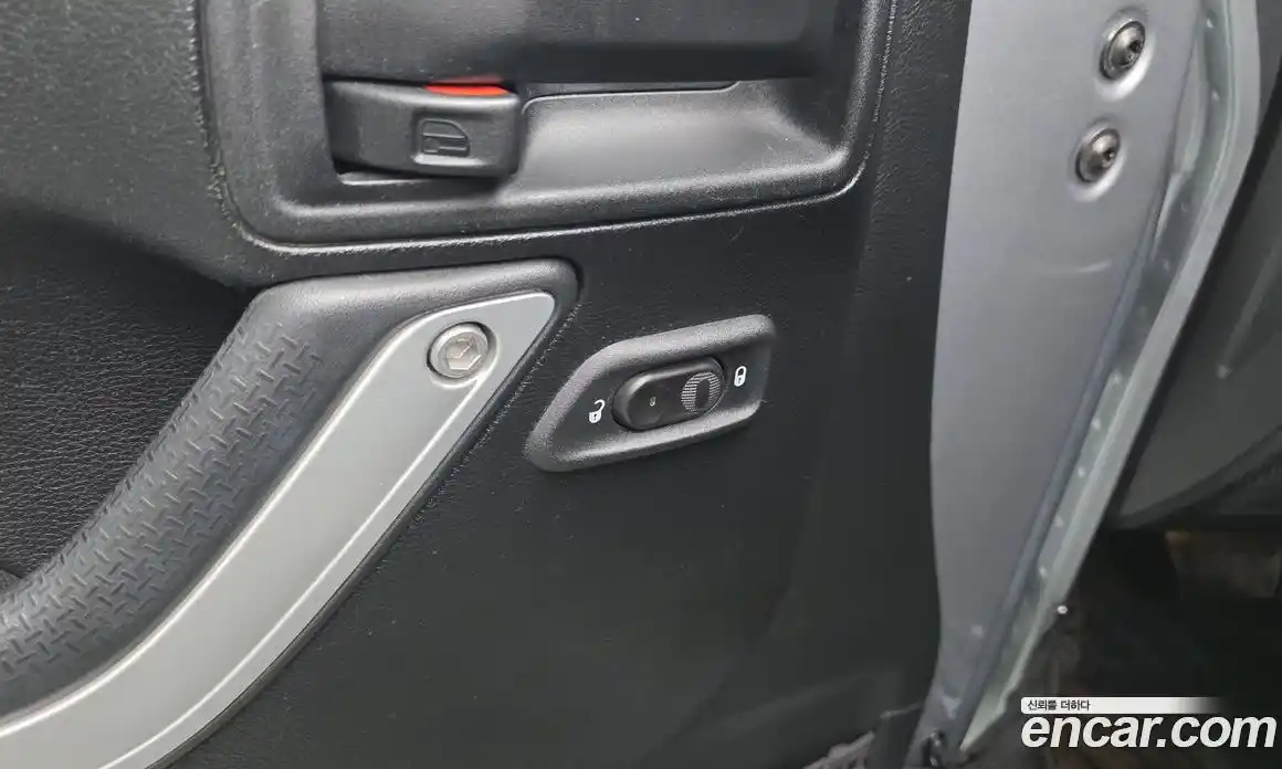 Jeep Wrangler 2017 3.6 автомат (гидро), фото 26