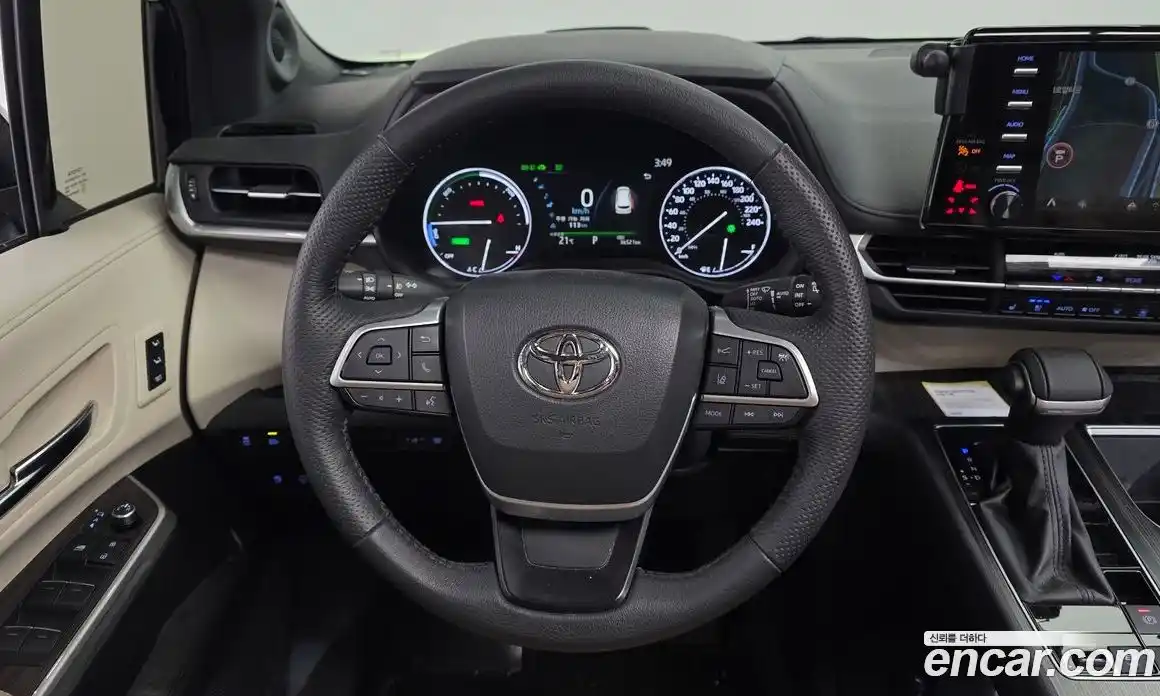 Toyota Sienna 2024 2.5 гидро, фото 19