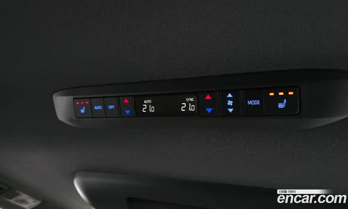 Toyota Sienna 2024 2.5 гидро, фото 23