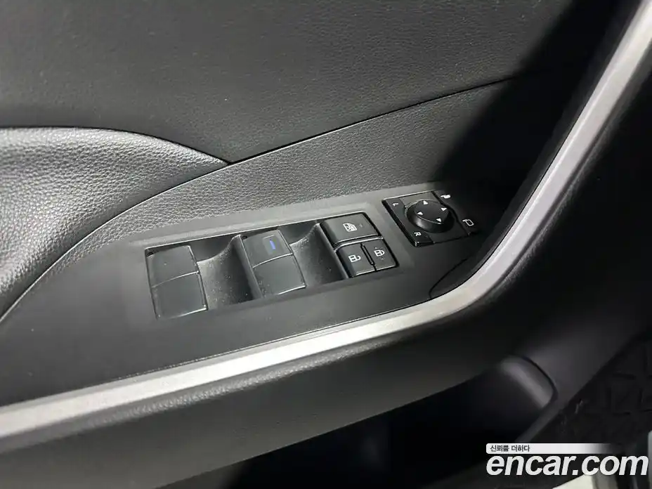 Toyota RAV4 2020 2.5 гидро, фото 7