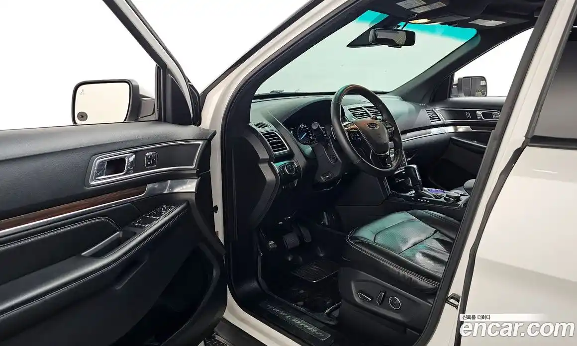 Ford Explorer 2015 3.5 автомат (гидро), фото 10