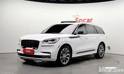 Lincoln Aviator