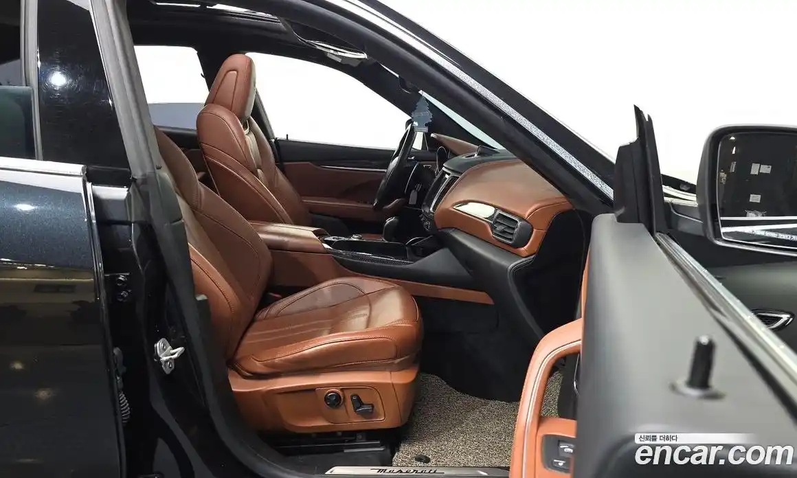Maserati Levante 2017 3.0 гидро, фото 17