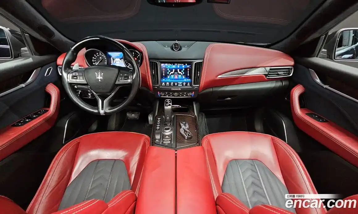 Maserati Levante 2019 3.0 гидро, фото 7
