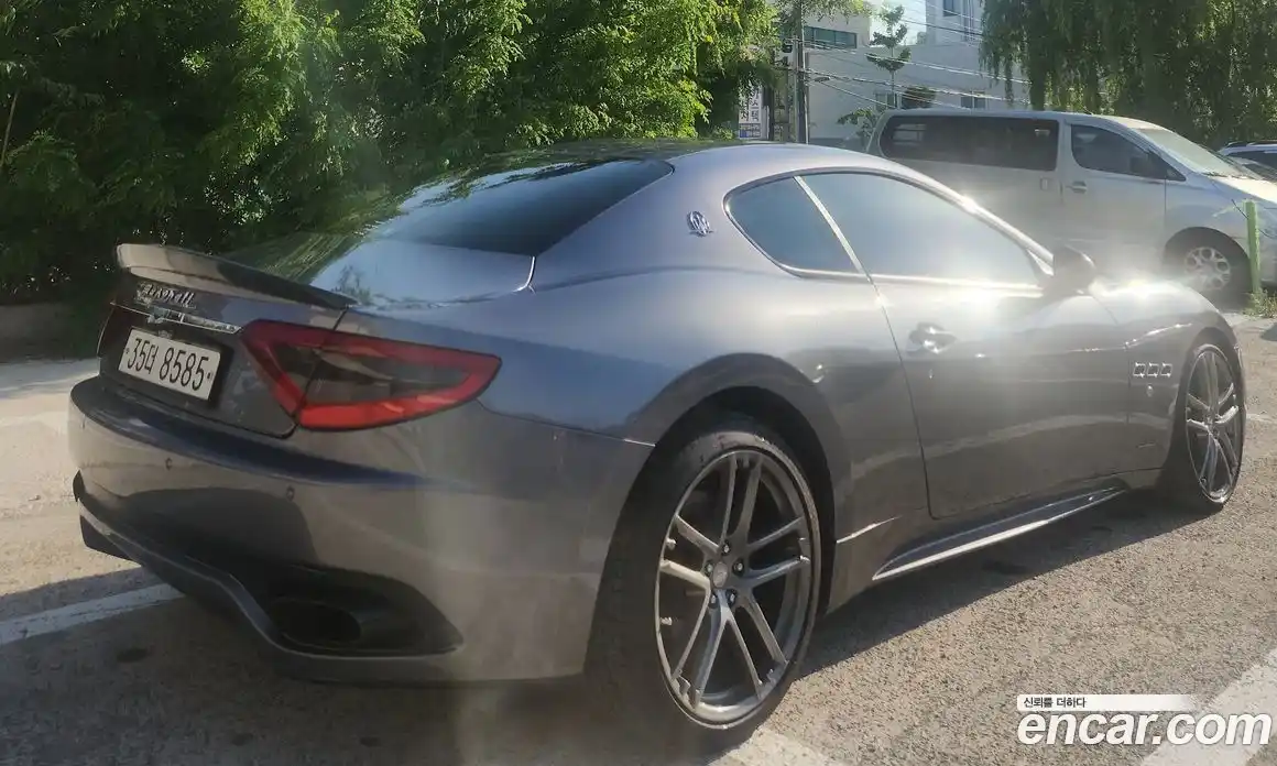 Maserati GranTurismo 2016 4.7 гидро, фото 2