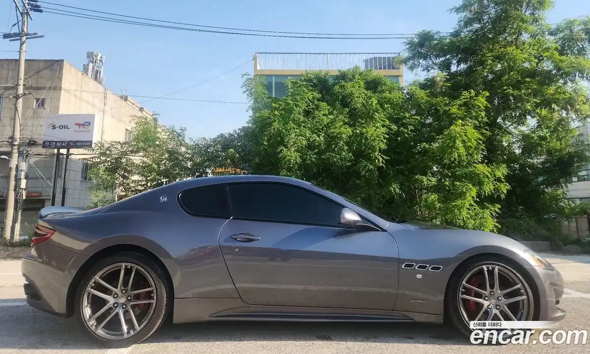 Maserati GranTurismo 2016 4.7 гидро, фото 5
