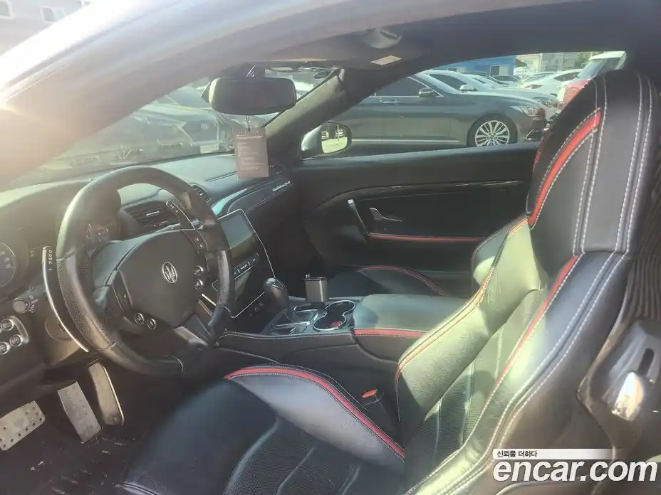 Maserati GranTurismo 2016 4.7 гидро, фото 8