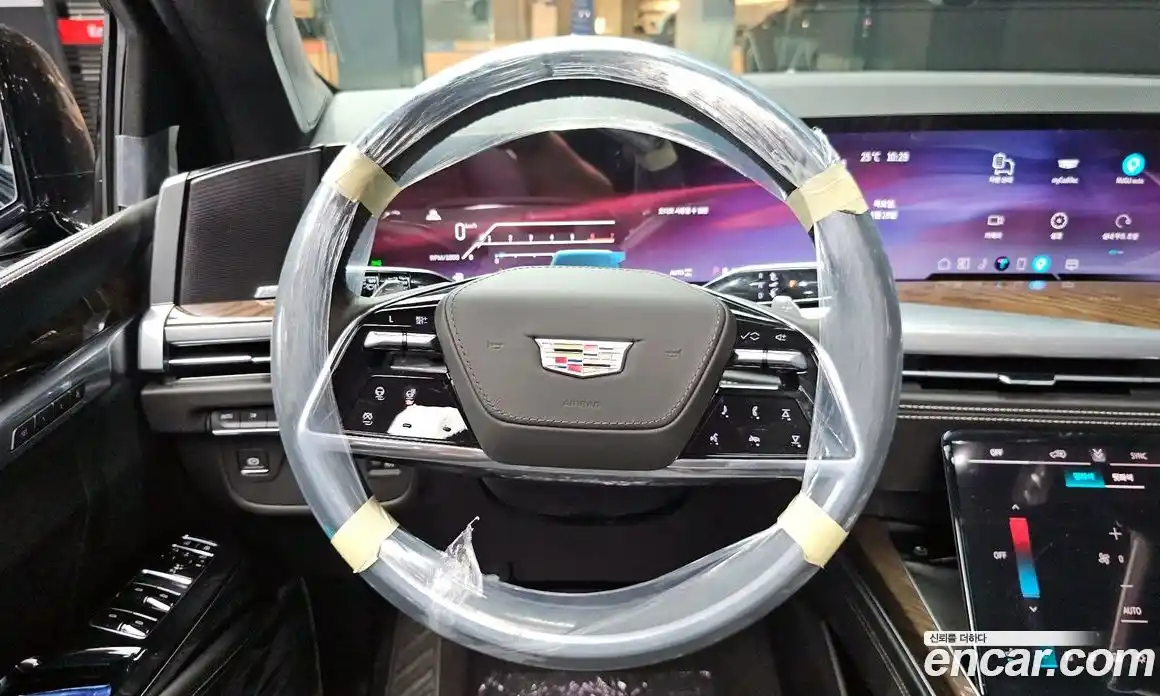 Cadillac Escalade 2026 6.2 гидро, фото 13
