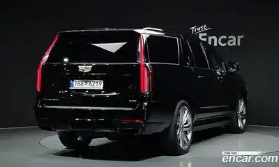 Cadillac Escalade 2026 6.2 гидро, миниатюра 2