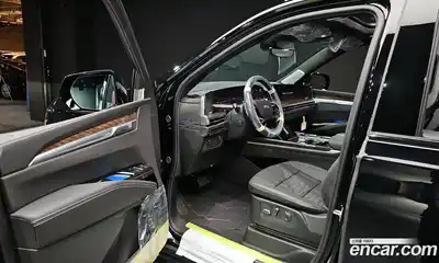 Cadillac Escalade 2026 6.2 гидро, миниатюра 10
