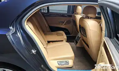Bentley Flying Spur 2018 4.0 гидро, миниатюра 11