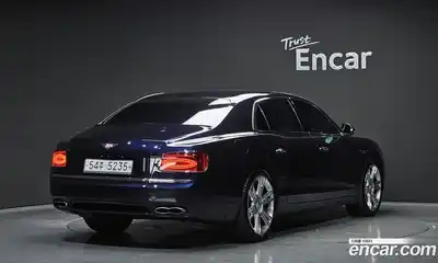 Bentley Flying Spur 2018 4.0 гидро, миниатюра 2