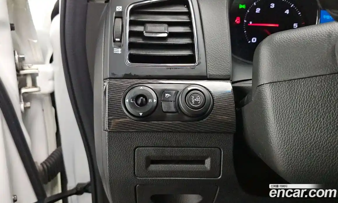 Chevrolet Captiva 2015 2.0 автомат (гидро), фото 13