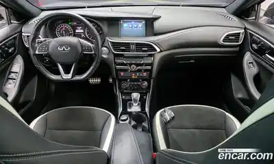 Infiniti Q30 2017 2.0 гидро, миниатюра 7