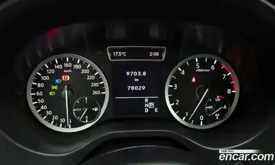 Infiniti Q30 2017 2.0 гидро, миниатюра 8