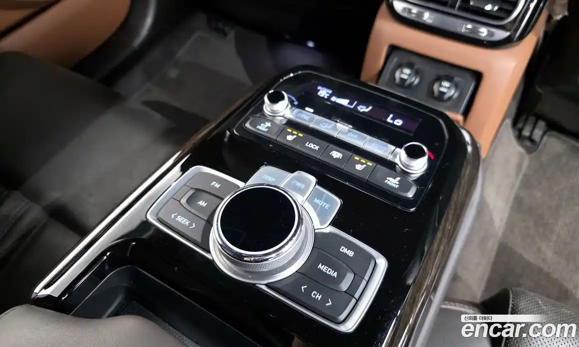 Genesis G90 2019 3.8 автомат (гидро), фото 19