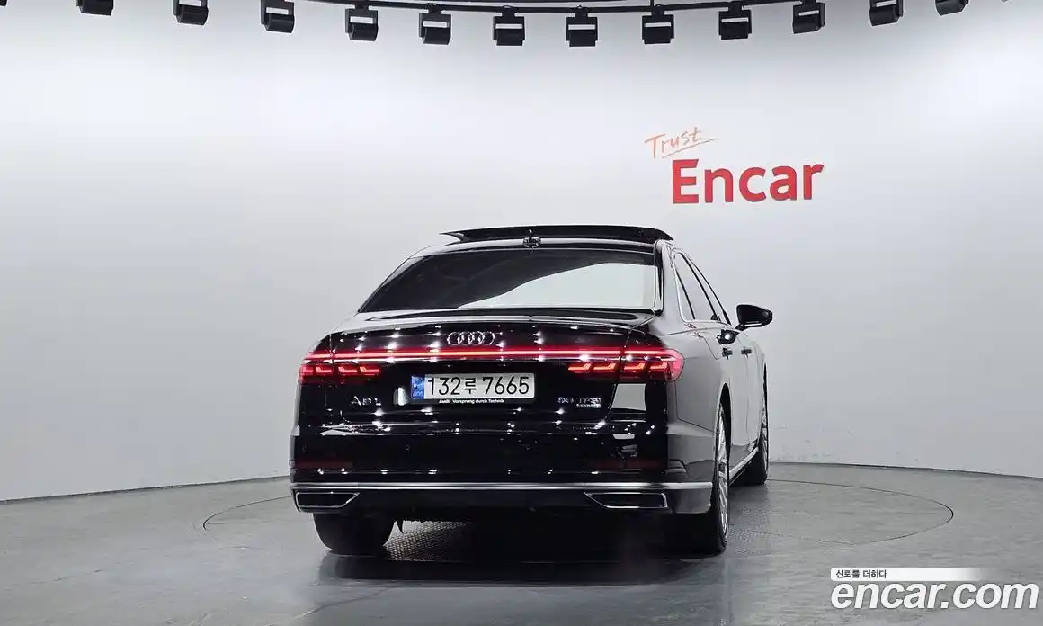 Audi A8 2021 3.0 автомат (гидро), фото 4
