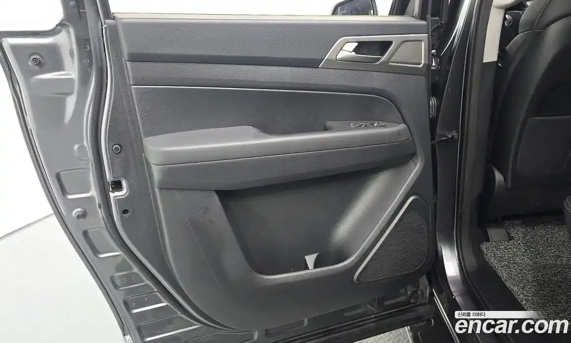 SsangYong Rexton 2018 2.2 автомат (гидро), фото 15