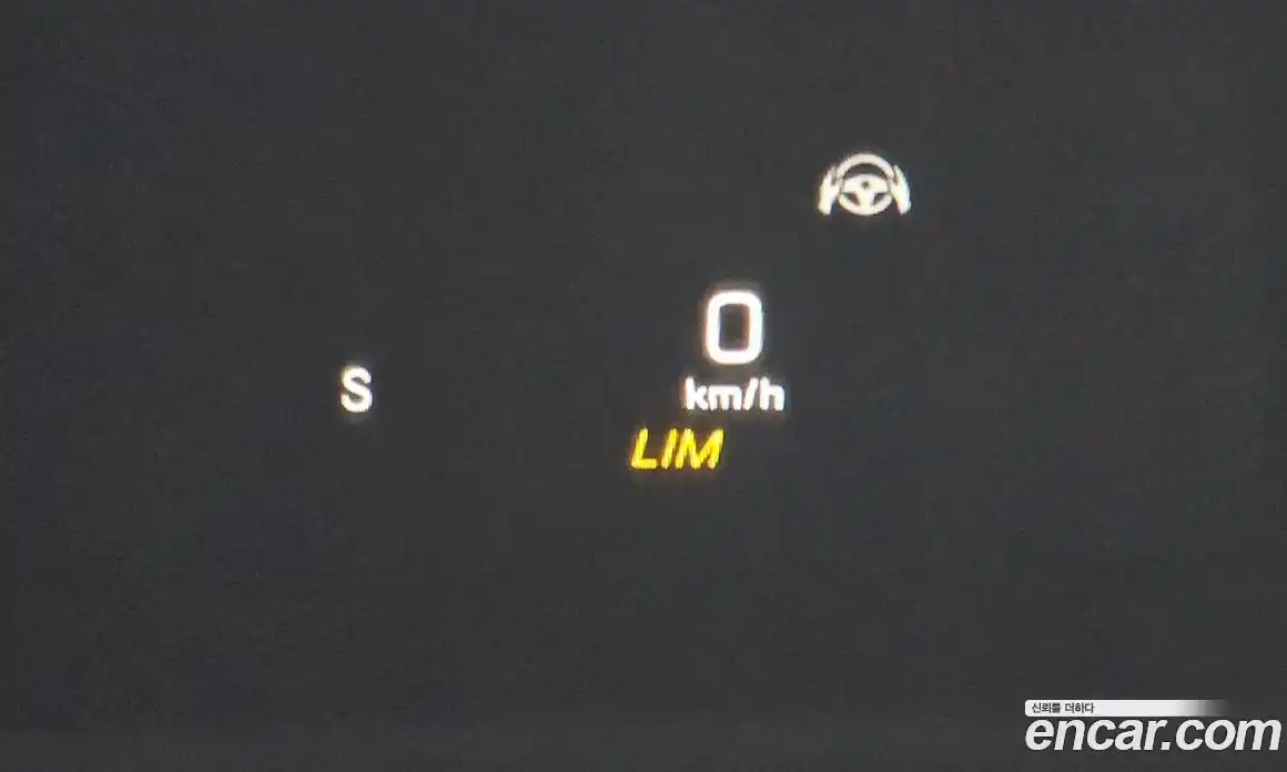 Mercedes-Benz GLC-Class 2023 1.9 гидро, фото 23