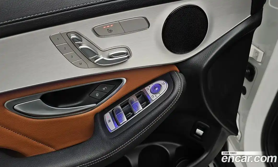 Mercedes-Benz GLC-Class 2023 1.9 гидро, фото 34