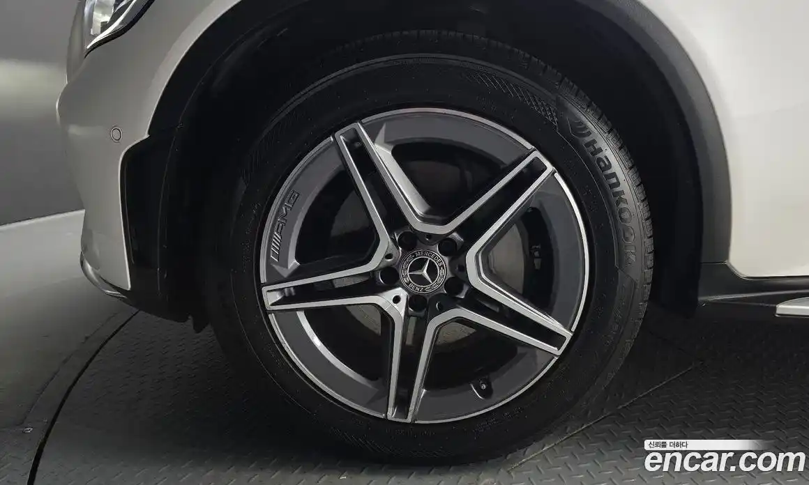 Mercedes-Benz GLC-Class 2023 1.9 гидро, фото 4