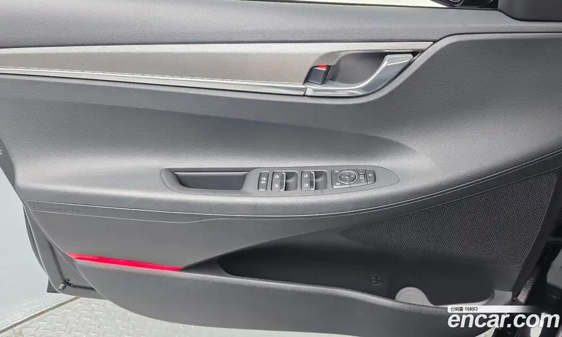 Hyundai Grandeur 2022 2.4 автомат (гидро), фото 14