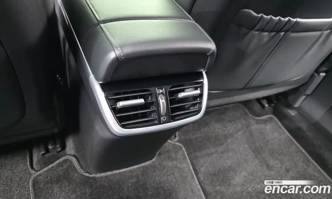Hyundai Grandeur 2022 2.4 автомат (гидро), фото 27