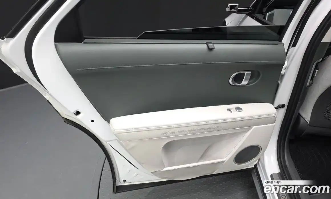Hyundai Ioniq 5 2024 0.1 автомат (гидро), фото 15