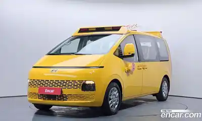 Hyundai Staria, 2022, 25 277 км