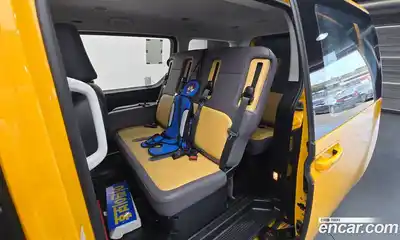 Hyundai Staria 2022 3.5 автомат (гидро), миниатюра 12