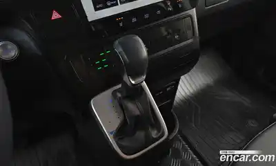 Hyundai Staria 2022 3.5 автомат (гидро), миниатюра 9