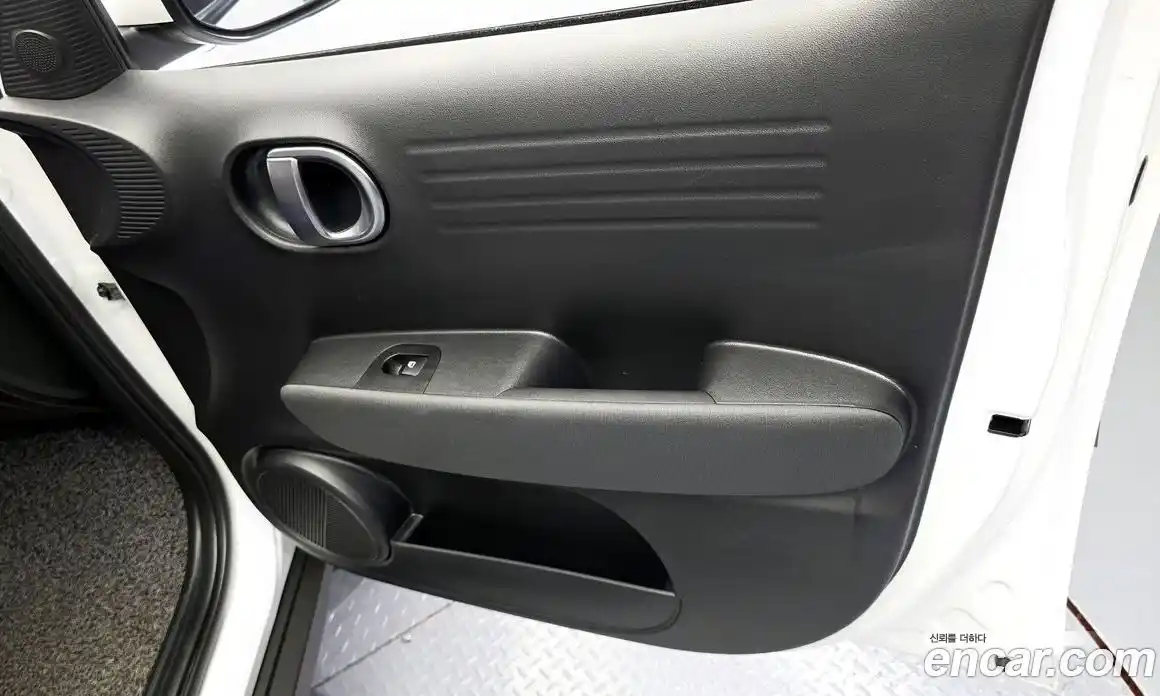 Hyundai Casper 2023 1.0 автомат (гидро), фото 14