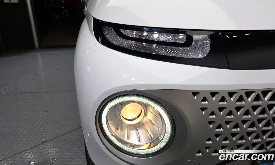 Hyundai Casper 2023 1.0 автомат (гидро), фото 8