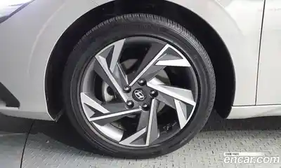 Hyundai Avante 2024 1.6 автомат (гидро), миниатюра 5